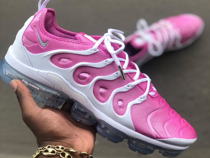 Custom Pink and White Nike Vapormax - Kiaun's Customs